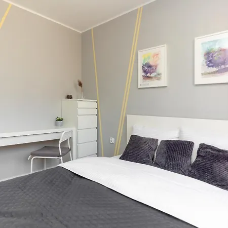 Apartment Krasinski Garden 2-bedroom